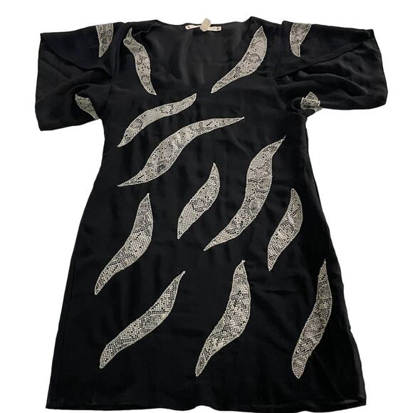 Anthropologie Chelsea & Violet Dress Womens Medium Black Snake Flutter Sleeve - Picture 1 of 6